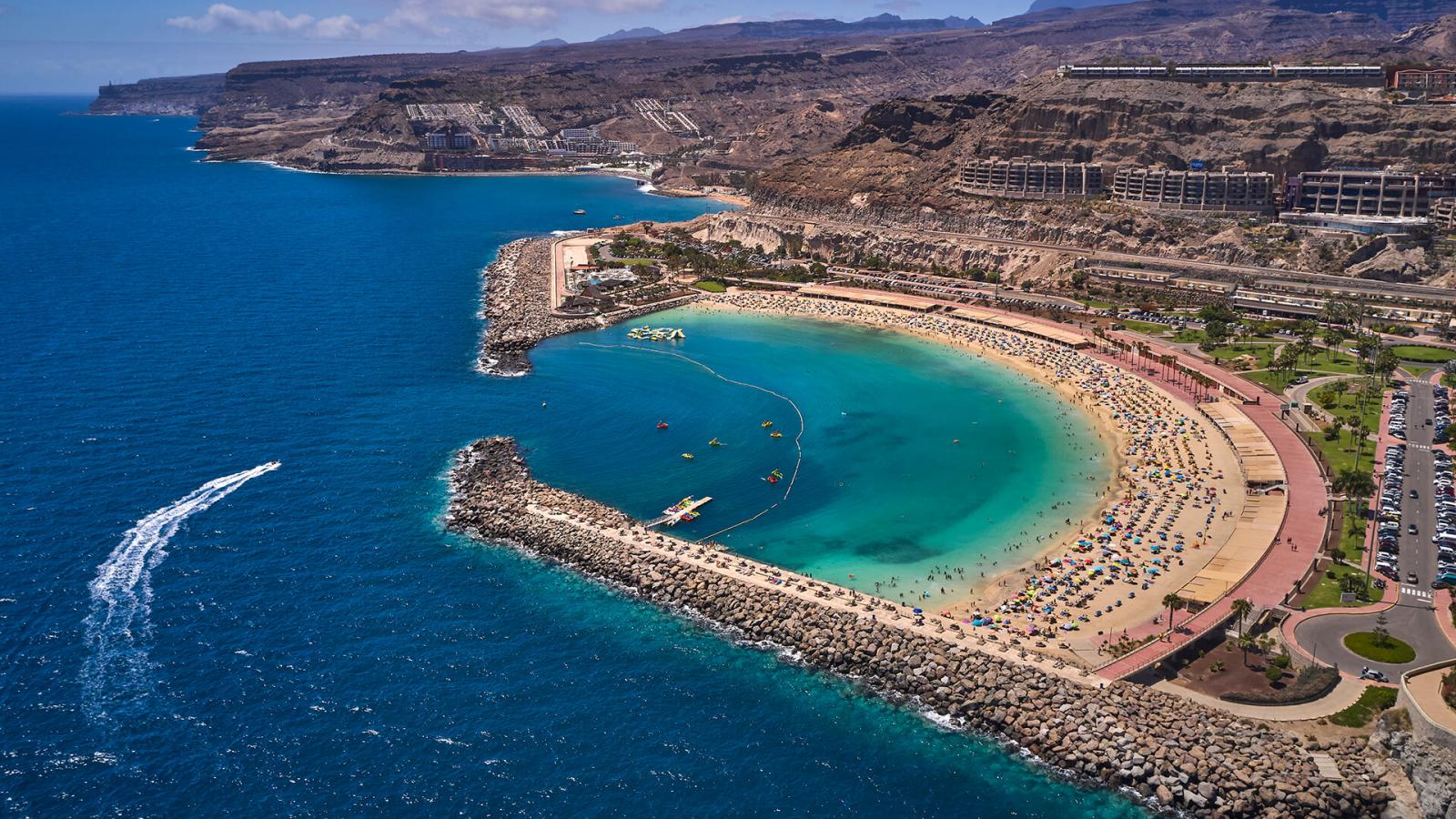 playa-de-amadores-hallo-canarische-eilanden
