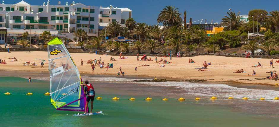 Windsurf in Las Cucharas Plaatsen voor windsurf op Lanzarote