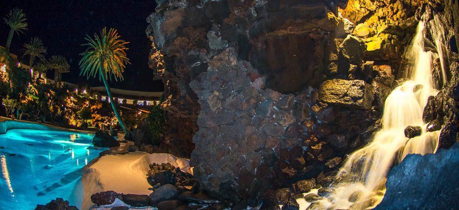 Jameos del Agua  Musea en toeristische centra van Lanzarote