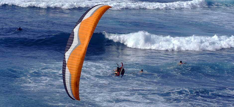 Paragliding in Famara Paragliding in Lanzarote