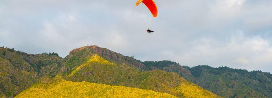 Paragliding in Taucho Paragliding in Tenerife