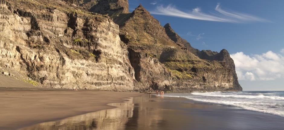 Playa de Güi Güi + Ongerepte stranden van Gran Canaria