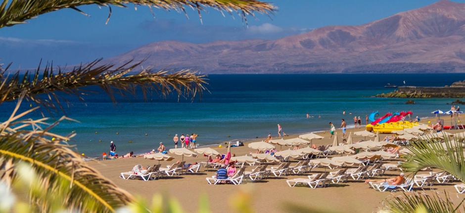 Playa Grande Populaire stranden in Lanzarote