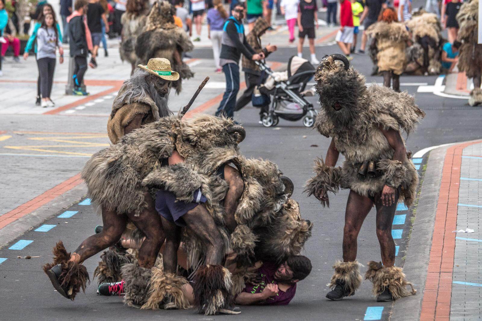 imagen - carnavales en las islas canarias - Los Carneros de Tidagay