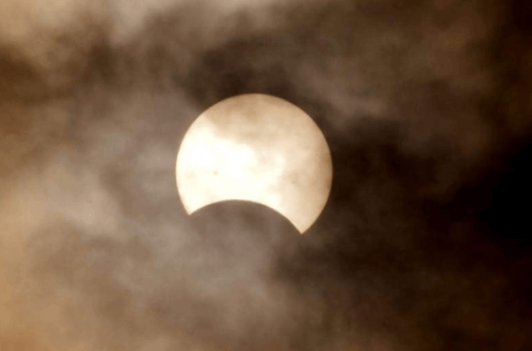 eclipse lunar EH