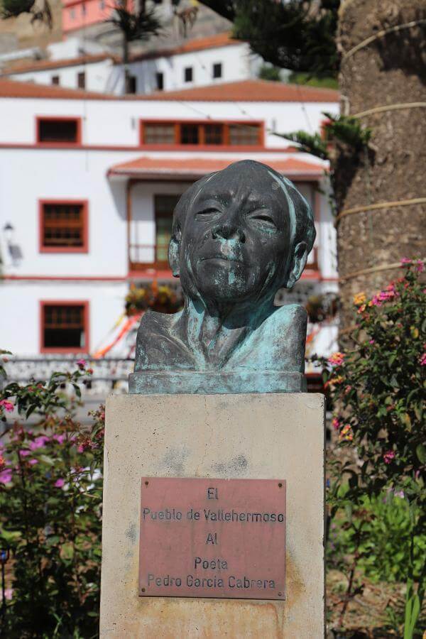 Busto a Pedro García Cabrera, Vallehermoso