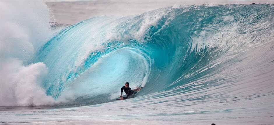 Bodyboarden in de linkse van La Santa Plaatsen voor bodyboarden in Lanzarote