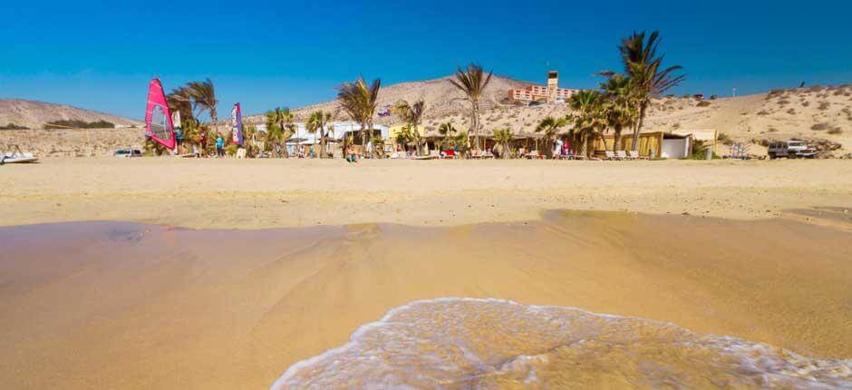 Windsurf in Playa de Sotavento Een plaats voor windsurf op Fuerteventura