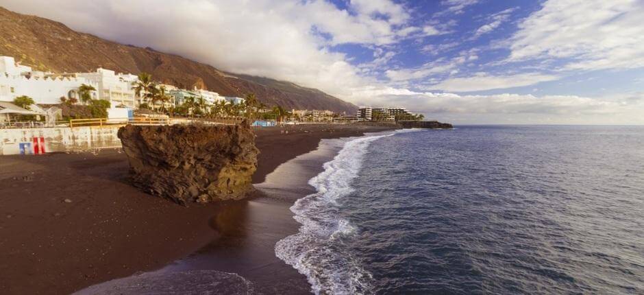 Playa de Puerto Naos Populaire stranden in La Palma